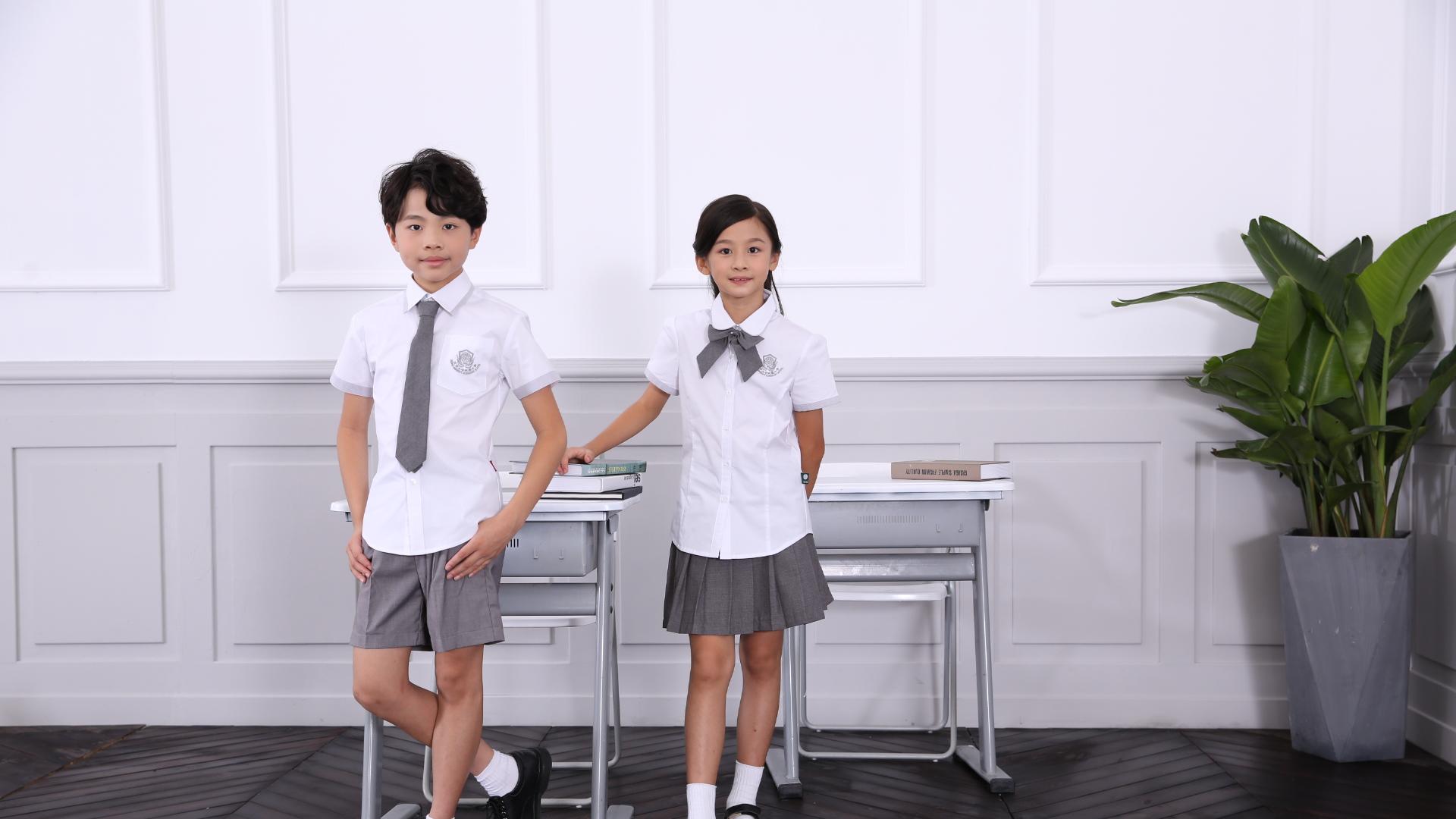 开学适应黄金期，三大关键点家长必看！青叶子校服与您共同守护