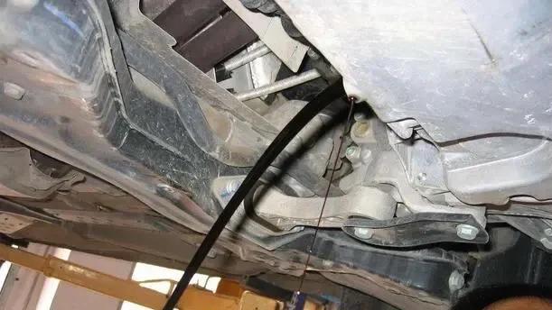 机油一年未换但里程少，是否必须保养？答案在这里