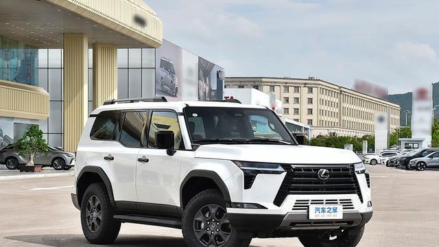 豪华中大型SUV销量出炉，奥迪Q7表现稳健，3月终端售出1384辆