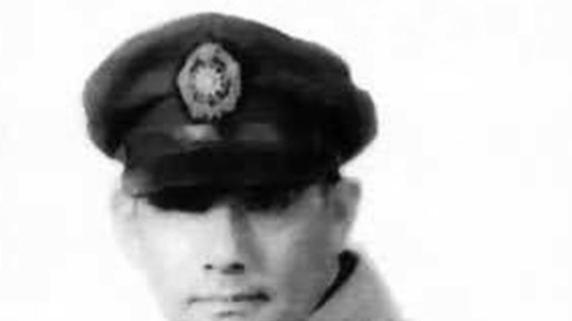 枪响菜园！抗日名将为何亲手崩了怀孕娇妻？17年后原配说出真相