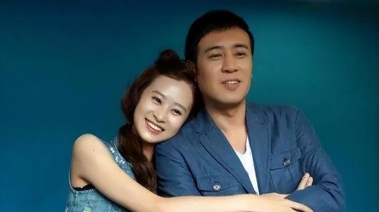 著名演员于和伟：大器晚成，与妻子宋林静彼此扶持的岁月