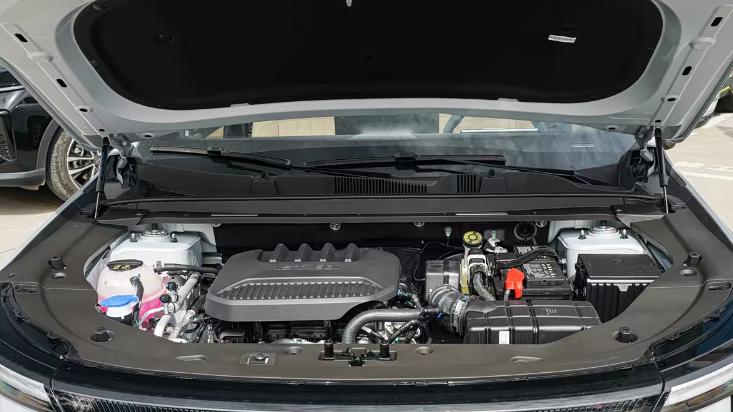 捷途X70L即将酷炫上市！看到实车，网友：还以为路虎换代了