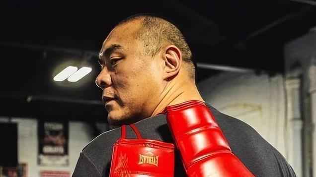 拳击网：张志磊跃居WBO重量级排名第一，挑战乌西克或成现实