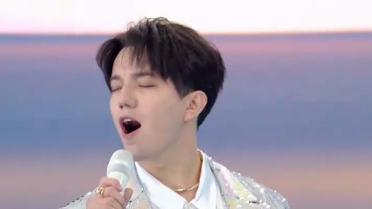 同样是2025元宵晚会，把湖南卫视和央视等放在一起看，差别出来了