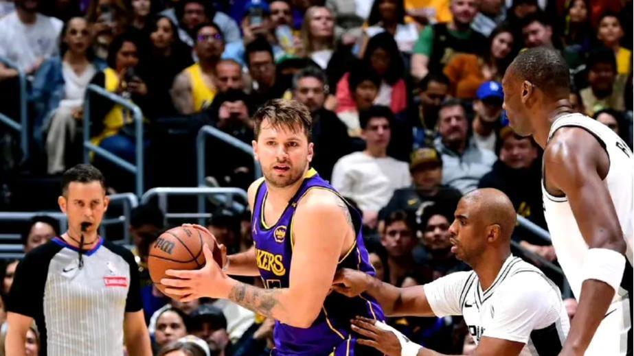 3月18日NBA 湖人2连胜第4 掘金灭勇士 国王擒熊 木狼被绝杀 火箭7连胜