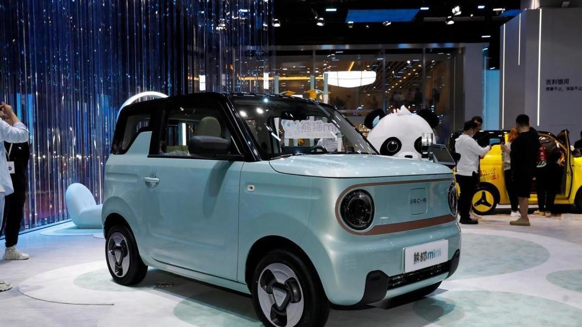 购车成本不到10万块，跑个小长途也能胜任，五菱缤果值得买吗？