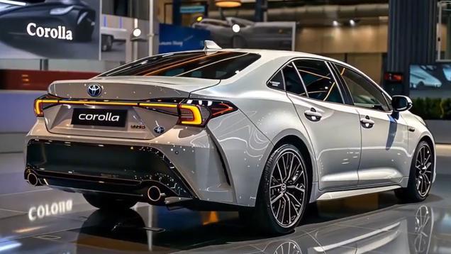 全新丰田卡罗拉曝光，外观太惊艳了，内换大联屏，换装2.0L混动