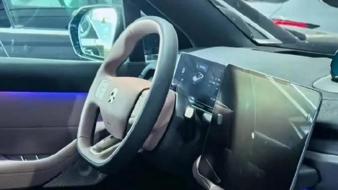 2025款蔚来ES6内饰谍照曝光，全面焕新，5-6月有望上市