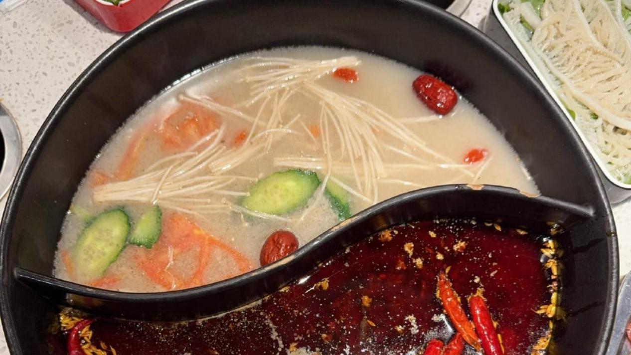 张云雷情绪失控！罕见发文大骂“私生”，自己被24小时监控受不了