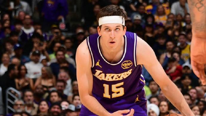 悲剧！里夫斯小腿二级拉伤休战6周，雷迪克把人往死了用伤兵满营