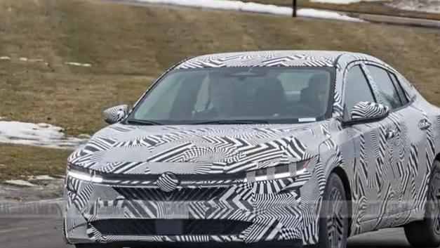 日产新一代轩逸曝光，溜背造型更运动，或搭载1.5T三缸引擎年底发布