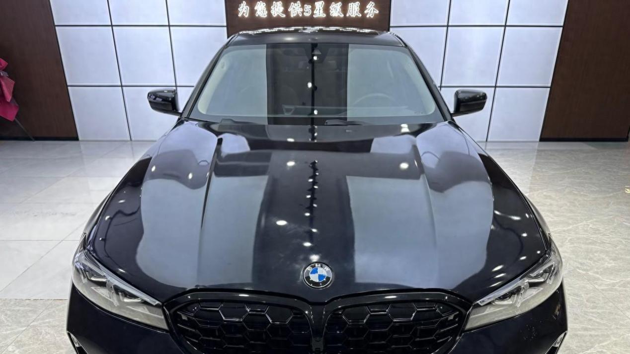 宝马325Li M运动套装：2023款准新车，20万出头体验操控乐趣！