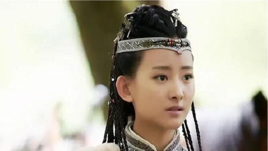 蒙古最强悍皇后，背4岁丈夫征战四方，丈夫长大后，7年生下8孩子