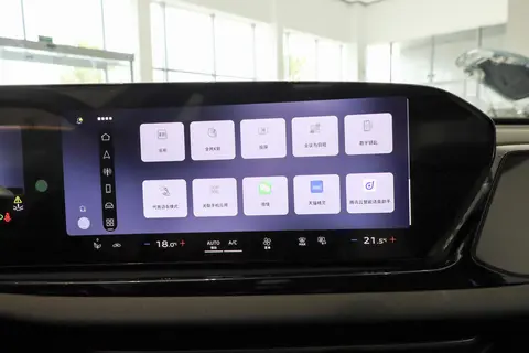 德系豪华燃油车，也搭载了华为乾崑智能！奥迪A5L，智能升级！