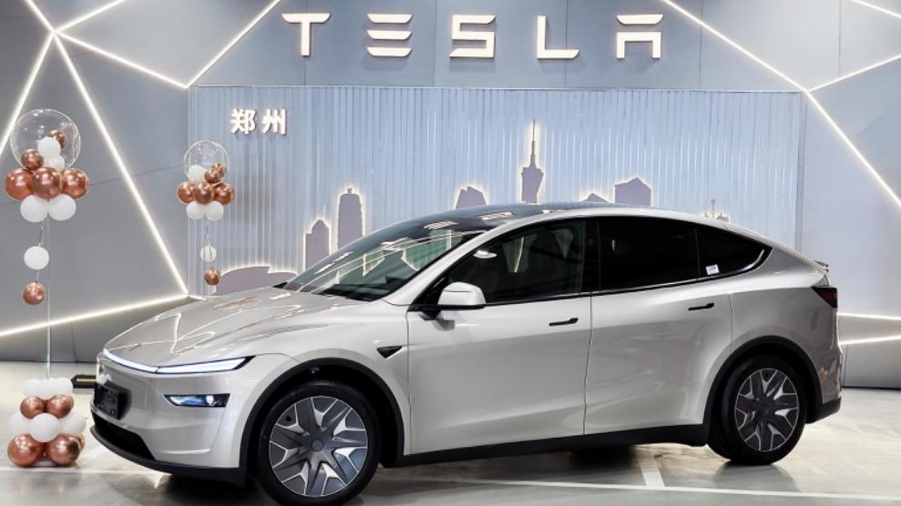 是谁的天塌了？特斯拉Model Y L开启交付
