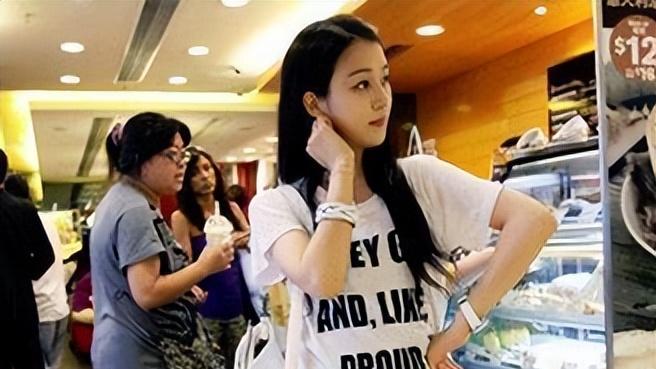 既要还要？韩国一边反华游行示威，一边对中国游客免签来赚钱