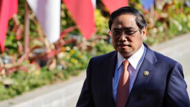 亲美还是亲华？越南总理刚在华交底，转头出卖中国，换美关税让步