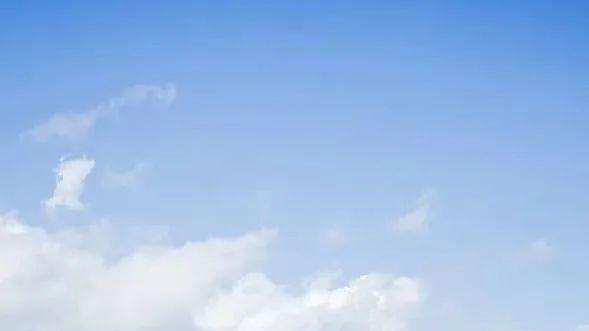 什么？新疆这个地方居然可以在政府大院露营！