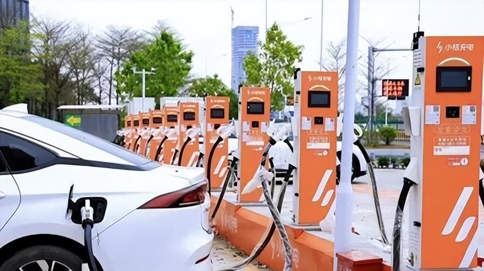 小桔充电更名滴滴充电，“桩”战升级