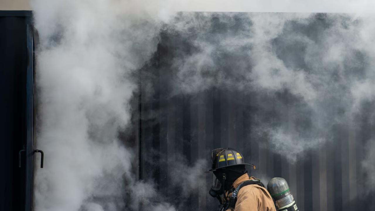 廷克尔空军基地消防员：以速度与精准铸就安全防线