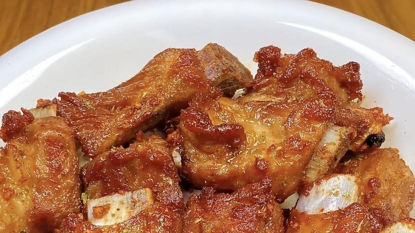 蒜香排骨：我家厨房的“米饭杀手”，一做就上瘾！