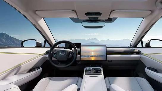 618买车抄作业！13万级闭眼入的宝藏电车，一汽丰田bZ5太懂打工人