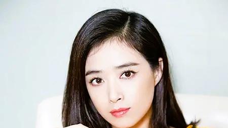 蒋欣谈 42 岁白发，拒年龄焦虑，选演母亲角色