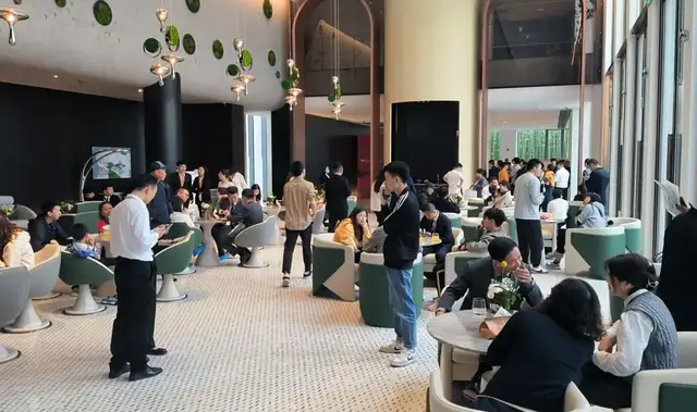 中央公园知名神盘交付啦！当年开盘被疯抢，如今兑现到底怎样？