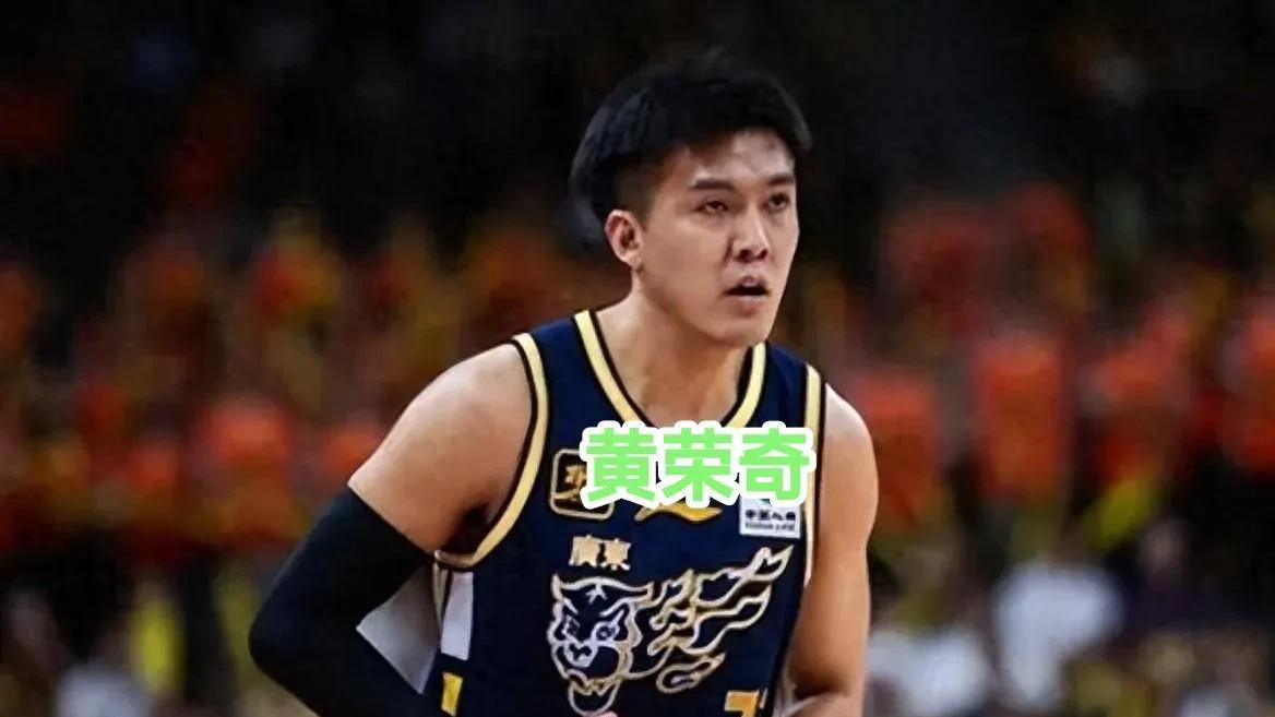 徐师傅辛苦了！广东大胜天津，评分！徐杰16+12，大卫詹姆斯三双