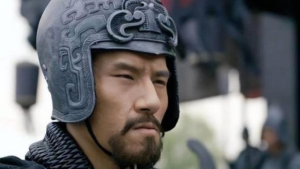 曹操手下最勇猛的大将：比许褚更勇，比典韦更凶，关羽也打不赢他