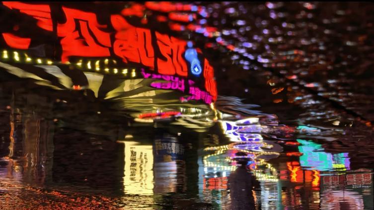 观世界，见自己：华为影像展以Mate X7演绎镜头下的哲思