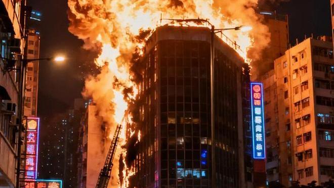 以旋律载深情 《羽毛落》多榜破圈：沁灵用音乐暖香江伤痛