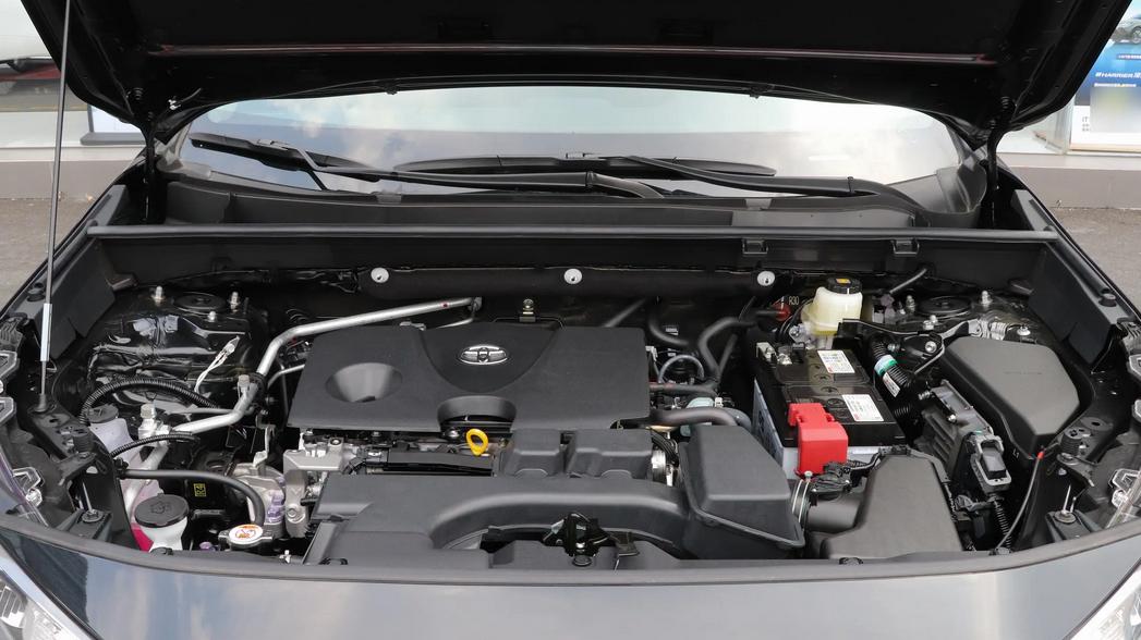 终端优惠4万多，性价比大幅提升，难怪很多人买RAV4荣放