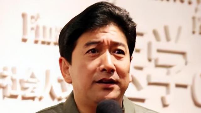 水均益晒身份证力破“移民”传闻，一招打脸谣言散布者，网友叫好