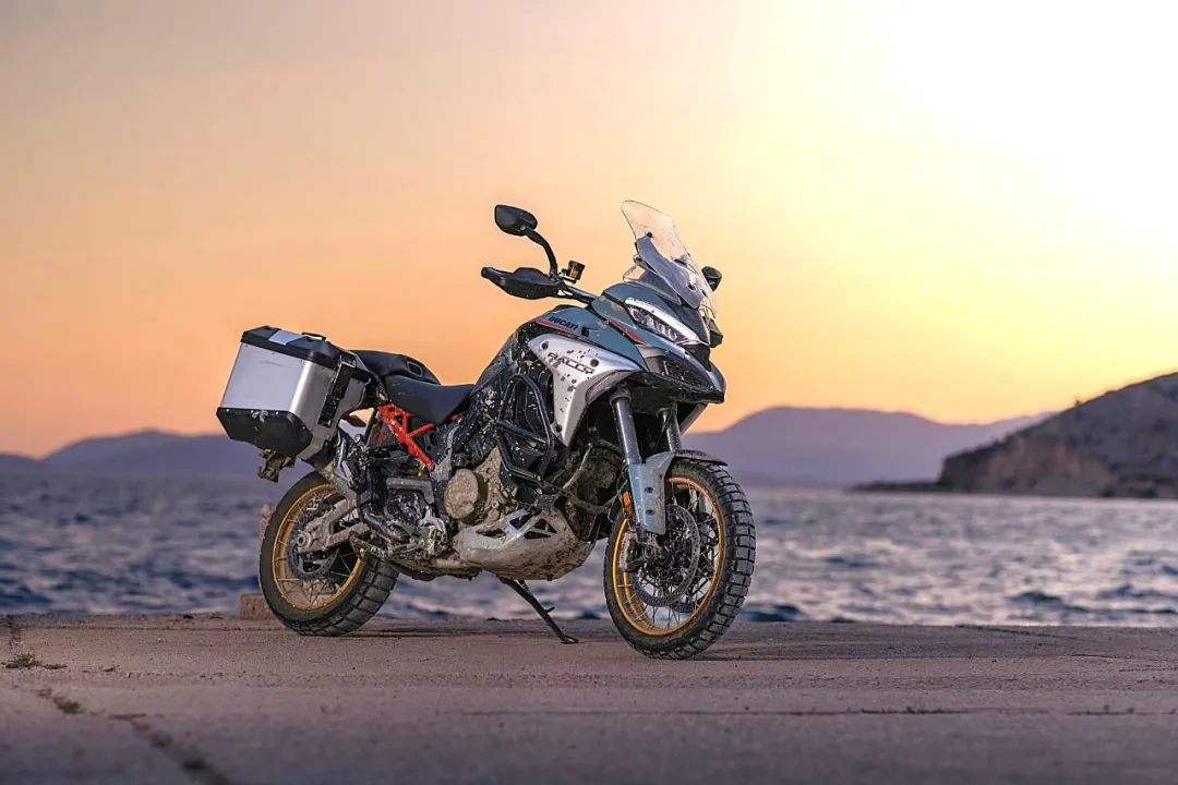 升级电控、提升舒适性，杜卡迪 Multistrada V4 Rally新款上市