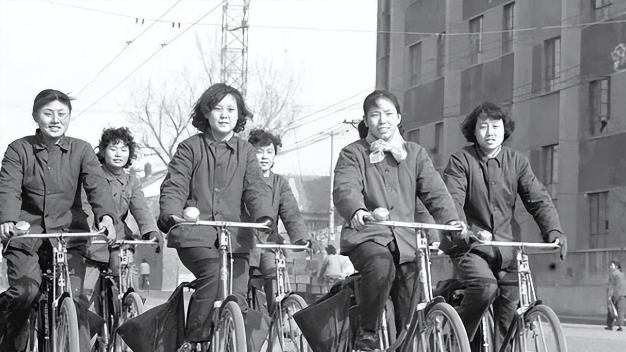 70年代的四大“铁饭碗”，当初人人追捧抢着做，如今却风光不再！
