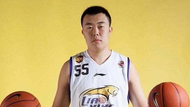 又一外援落地！辽篮再迎喜讯补齐最后短板，杨鸣亮剑浇灭北控威风