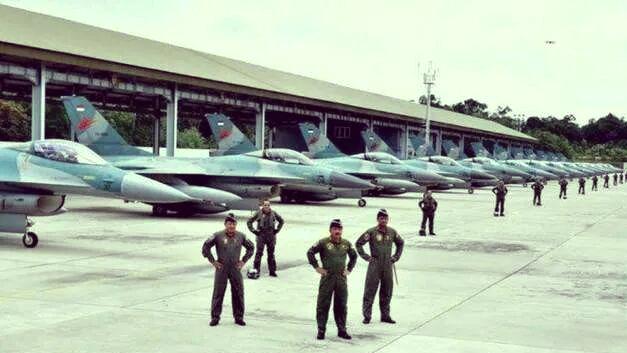 又一南海国家暴露野心，向美国敞开国门，频繁进行一级战备！