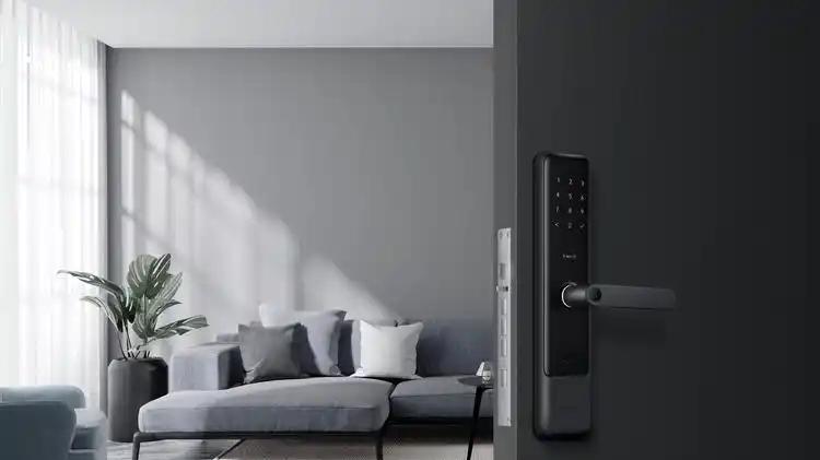 什么智能锁好用？智能门锁选购指南：从配置到品牌，避开所有坑！
