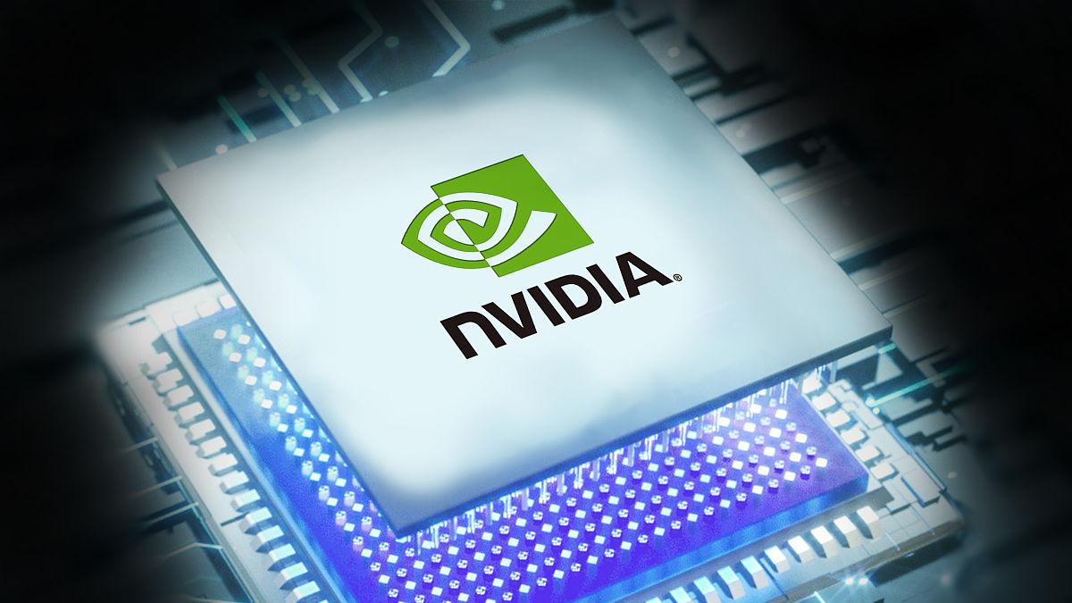 英伟达凭什么成为全球首家5万亿市值公司？AI芯片背后的商业密码