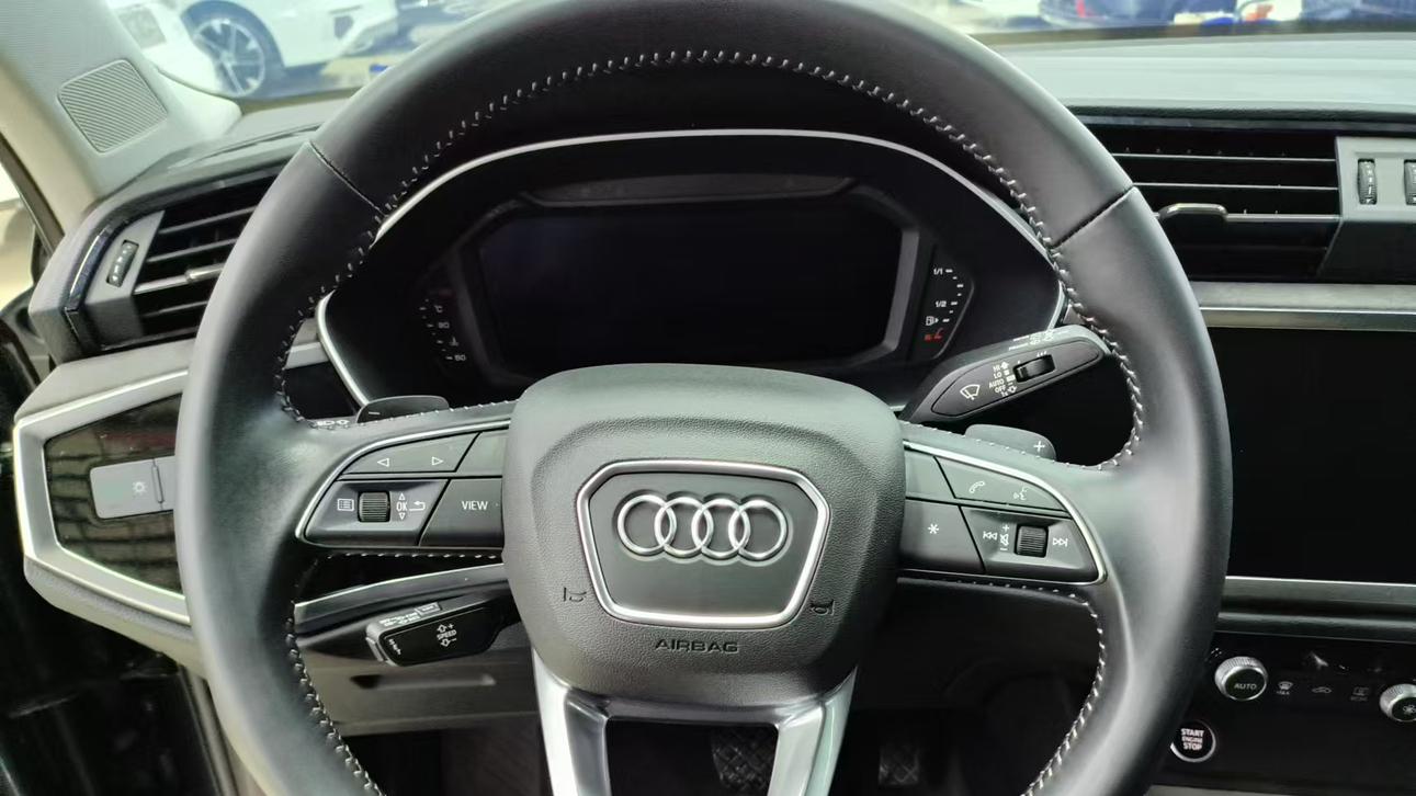 15万出头拿下奥迪Q3，2021款时尚动感型代步香吗？