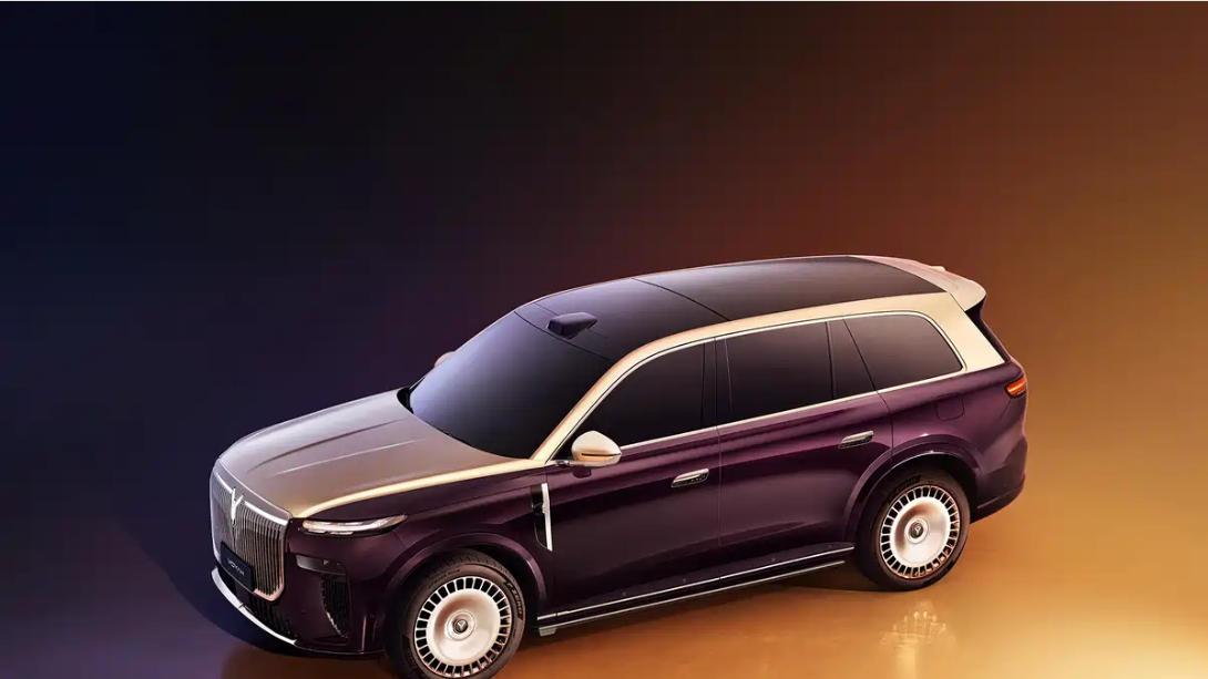 又一“国产库里南”，5米2长，800V+370km续航，配空悬+后轮转向