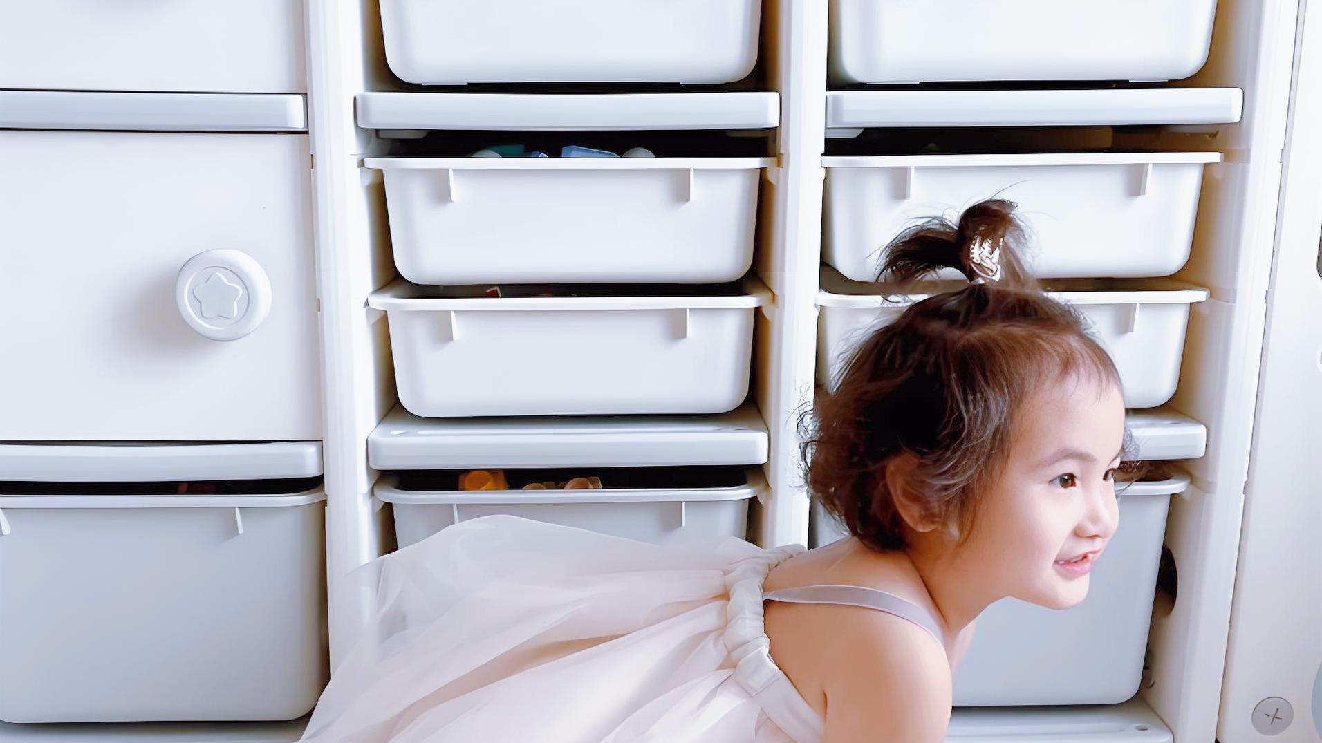 幼儿园老师提醒：避免这3种入园穿搭，别让孩子受罪！