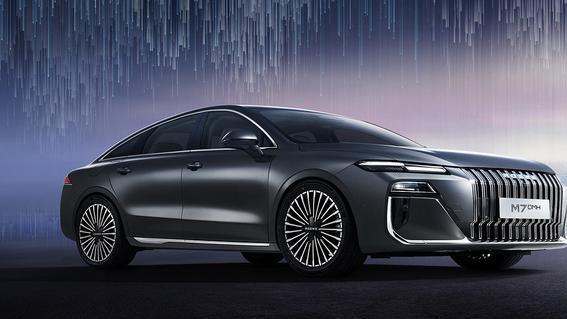 荣威全新中型车官图，前劳斯莱斯设计师设计，新前脸，下半年上市