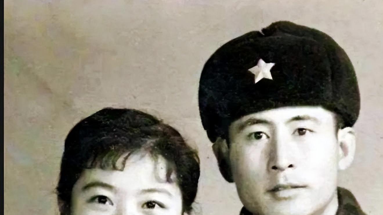 76岁王馥荔现状：丈夫离世8个月后，儿子王骁成了她最大的底气