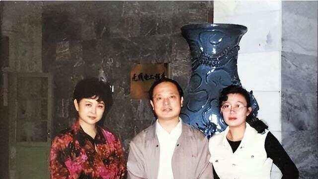 肖晓琳：55岁退休5个月客死他乡，临终25字遗言警醒世人