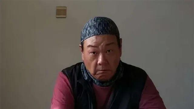 喜剧里的 “万年配角” 张立威：没妻儿没存款，却用 56 年演活了人间烟火​