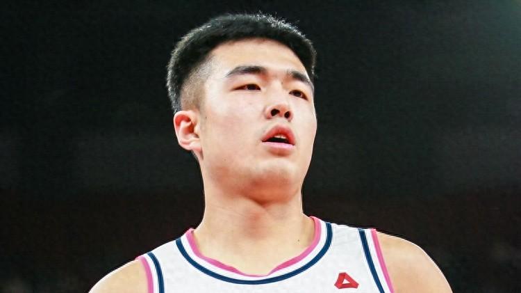 今年夏天，广东队有4名球员合同到期！谁走谁留，广东队要做取舍