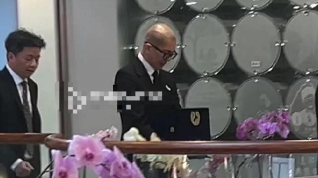 大S下葬才5天，小玥儿姐弟搬离豪宅，具俊晔：不完成这件事绝不走
