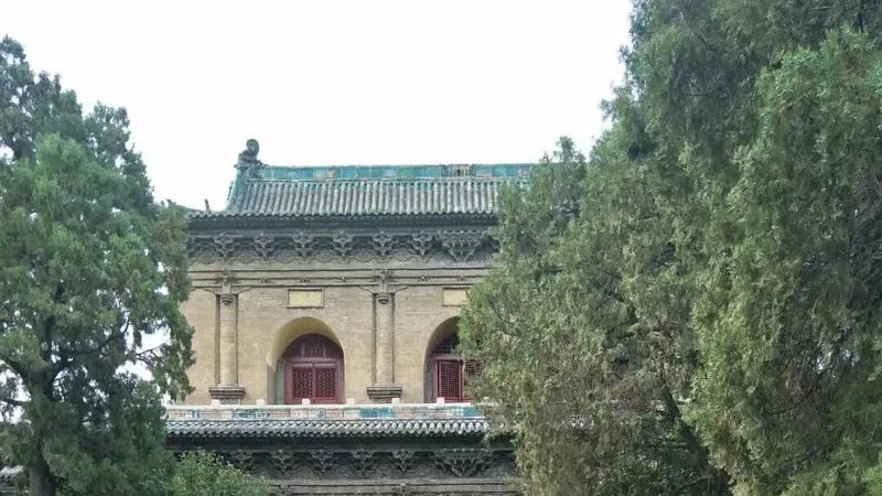 山西太原永祚寺：双塔凌霄瞰晋阳，明代牡丹绽禅意
